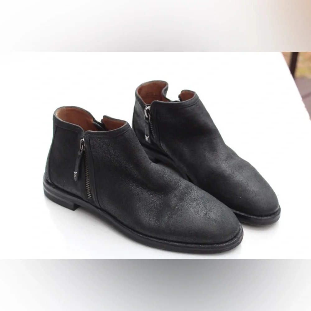 Trask Aubrey ankle boots